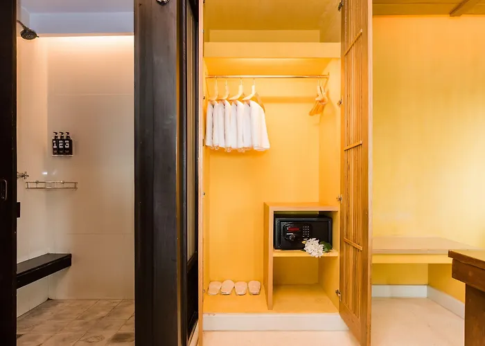 Hotel Dang Derm In The Park Khaosan Bangkok