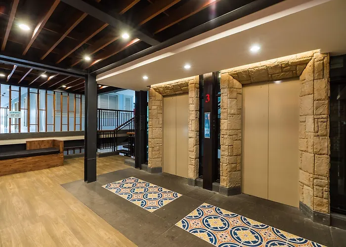 Hotel Dang Derm In The Park Khaosan Bangkok